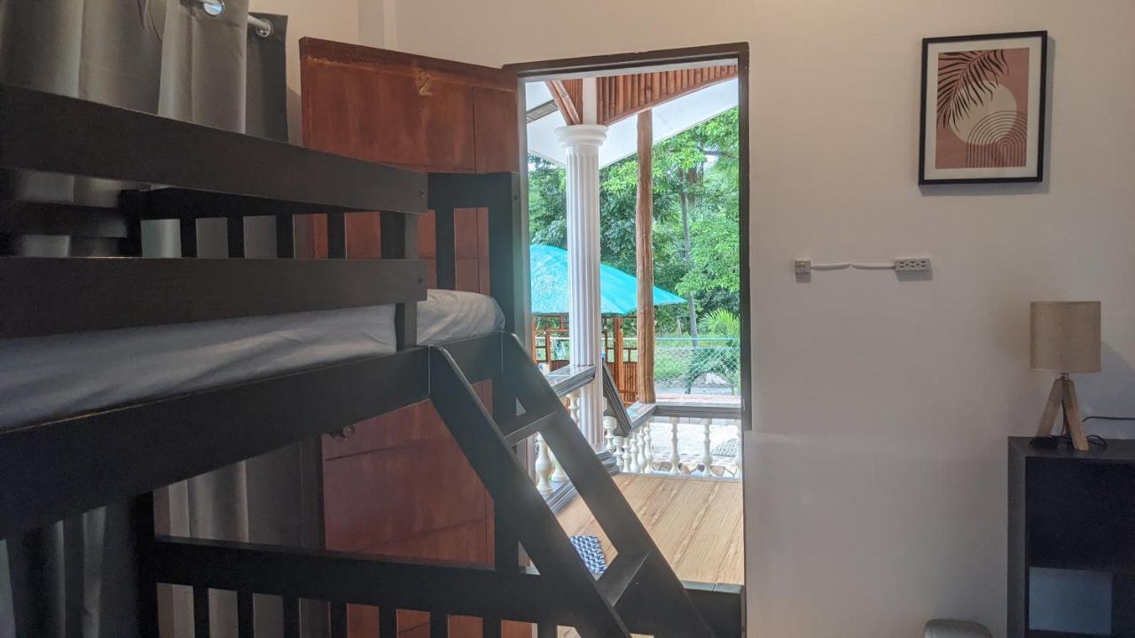 Maya Guest House - Sipaway Island San Carlos  Экстерьер фото